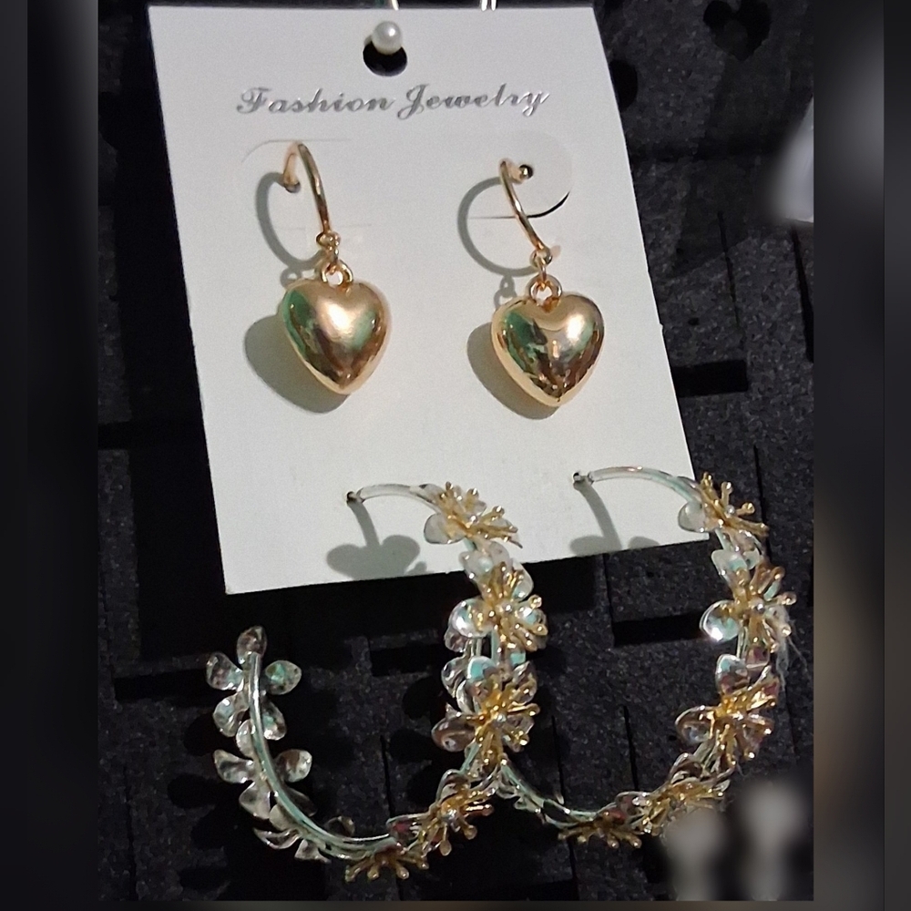 Flower And Heart Earrings